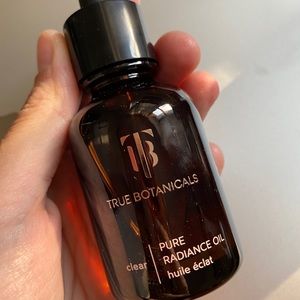 True Botanicals Clear Pure Radiance Oil